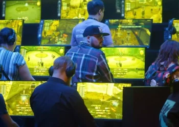 Warzone and Fortnite Games in times of war in Ukraine NDR.de