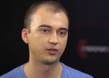 Dota-2-Player-ALWAYSWANNAFLY-Andrey-Bondarenko