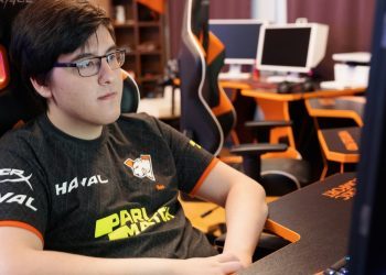 Dota-2-Player-Kingslayer-Illias-Ganeev
