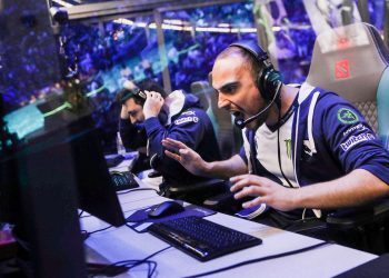 Dota-2-Player-KuroKy-Kuro-Salehi-Takhasomi