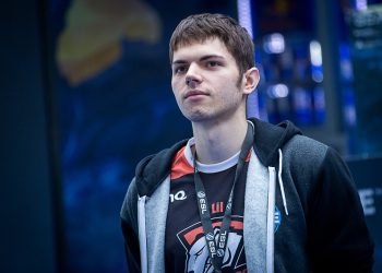 Dota 2 Player - Lil - Ilya Ilyuk