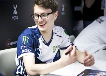 Dota-2-Player-Miracle-Amer-Al-Barkaw