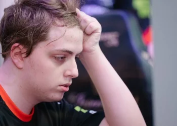 Dota-2-Player-Nightfall-Egor-Grigorenko