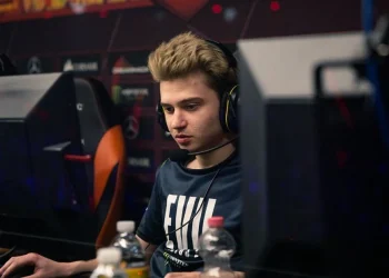 Dota-2-Player-RAMZES666-Roman-Kushnarev