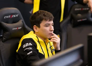 Dota-2-Player-SoNNeikO-Akbar-Butaev