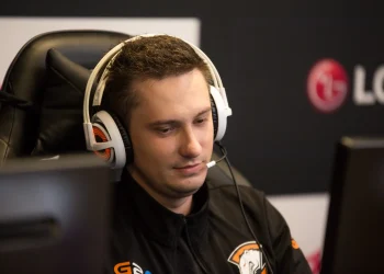 Dota-2-Player-Solo-Alexei-Berezin