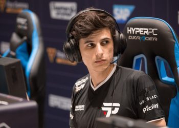 Dota-2-Player-V-Tune-Alik-Vorobey