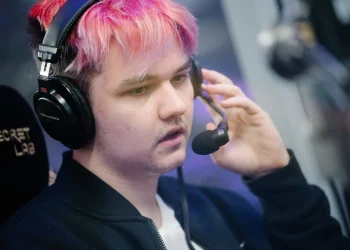 Dota-2-Player-Yatoro-Illya-Mulyarchuk