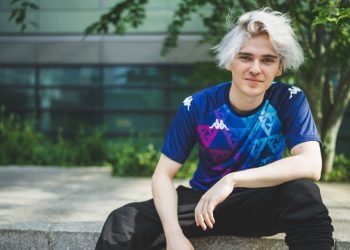 Dota 2 Player - skiter - Oliver Lepko