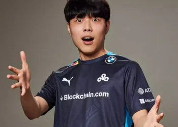 Korean becomes best player of the USA and 2 weeks later dismissed - After the high flight came the crash