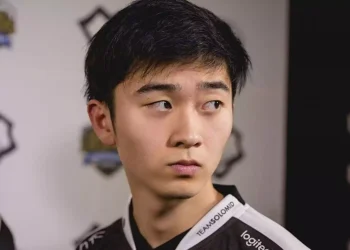LoL 4-time champion outed himself