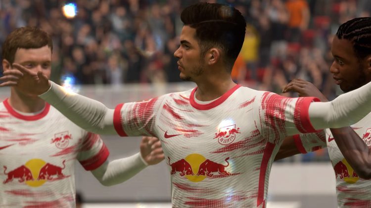 FIFA 22 How to always keep the overview in the attack