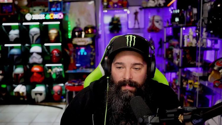 Giga Bytes Podcast Live Reaction Skull