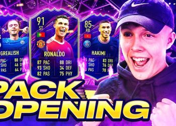 Opening 10x Ones To Watch GUARANTEED Packs on FIFA 22!!!