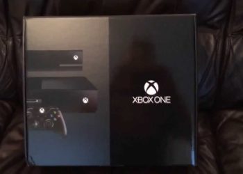 Xbox One Day One Edition Unboxing!