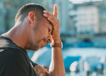 Crypto bank lacks 1billion euros & closes down