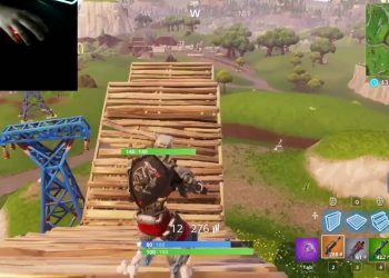 FORTNITE TIPS AND TRICKS TO BE A GOD WITH HANDCAM!!!