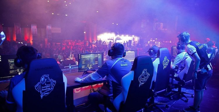 Gaming festival e-sports stars duel in Vienna