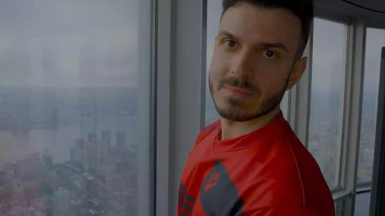 The big winner on Twitch 2022 keeps on winning - tarik walks in the footsteps of shroud