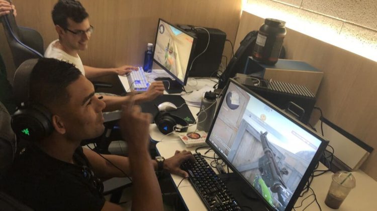 Casemiro is more scared playing CS:GO than soccer – eSportsNews eSports #CS:GO