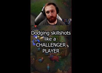 Dodging like a challenger player League of legends #xinzhao #leagueoflegends #shorts