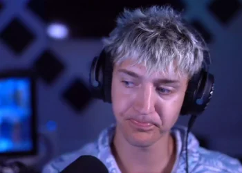 Fortnite Watch the 59 seconds on Twitch where Ninja drops everything