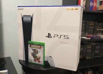 PS5 Launch Day Unboxing and Gameplay