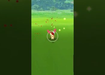 Pokemon Go Catching A Plusle!