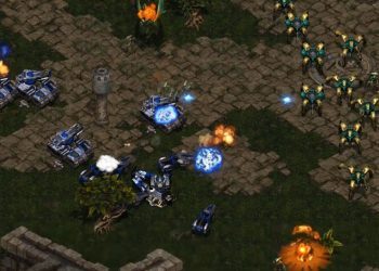 Last (T) v Shuttle (P) on Fighting Spirit - StarCraft - Brood War REMASTERED