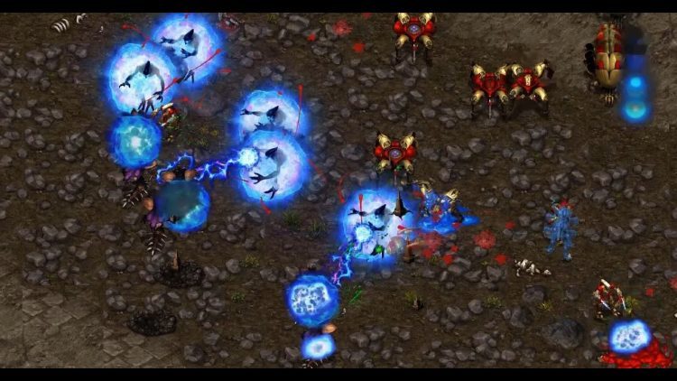 hero (Z) v Shuttle (P) on Wind and Cloud - StarCraft - Brood War